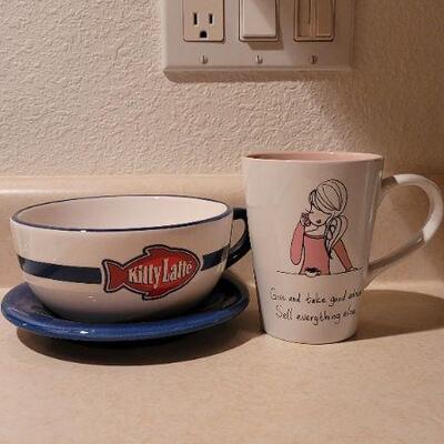 Lot 15: New Kitty Latte Bowl + New Coffee Mug HALLMARK 