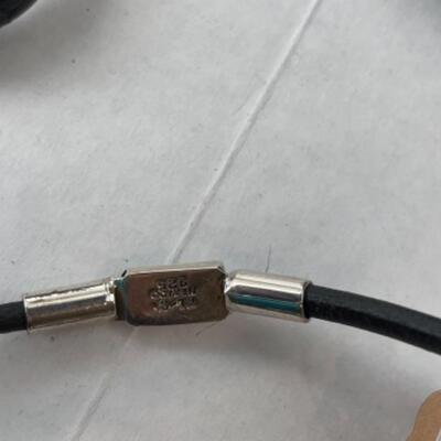 K941 Sterling Black Leather Necklace Lot 