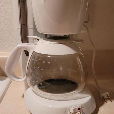 Lot 30: Coffee Maker by CUISINART 