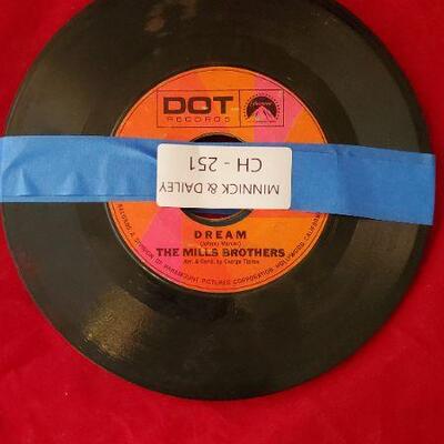 LOT 251 10 x 45 RPM Records