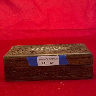LOT 404 Wooden Box