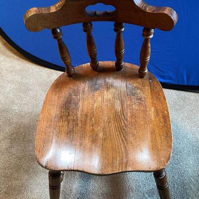 LOT 207 Student Chair