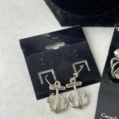 K947 Turquoise Leather Silver tone Jewelry Lot 