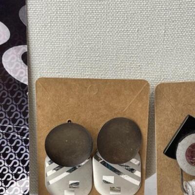 K951 Artisan Contemporary Jewelry Lot 