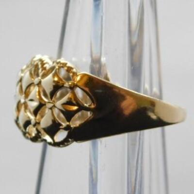 14 KT Yellow Gold Ring with Contemporary Pierced Design 4.2 grams