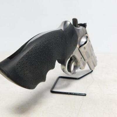 Smith and Wesson .357 Magnum 686 Plus 7 Rnd