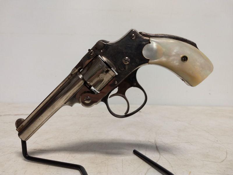 Smith and Wesson C & R Hammerless First Model .32 "Lemon Squeezer