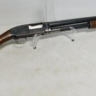 Winchester Model 12  Full Pump 16 Gauge Shotgun 27