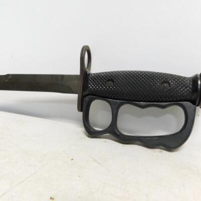 Vintage Colt's 62316 USM8A1 Combat Bayonet Military Knife with Sheath