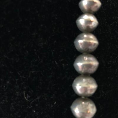 Lot 175 - Jewelry Array