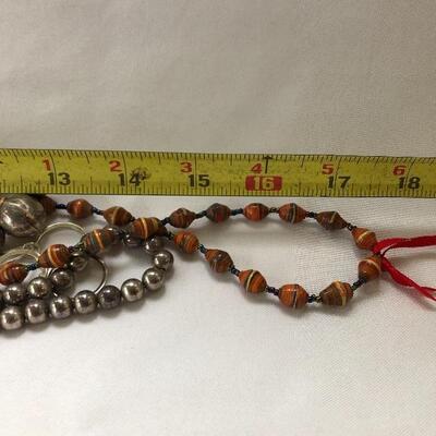 Lot 175 - Jewelry Array