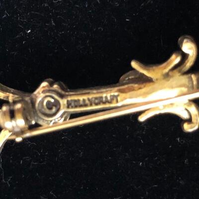 Lot 175 - Jewelry Array