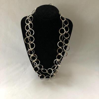 Lot 175 - Jewelry Array