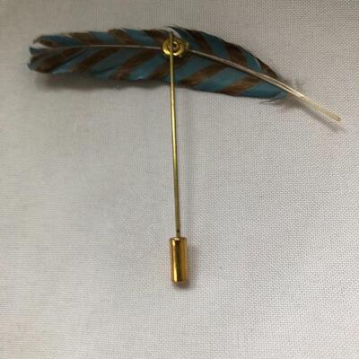 Lot 175 - Jewelry Array