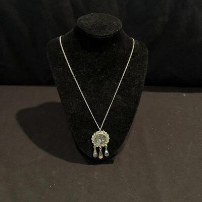 Lot 177 - Necklaces & Bracelets 