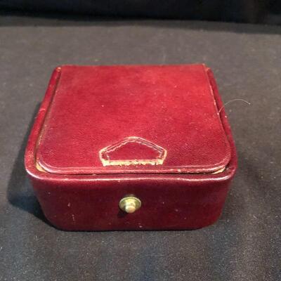 Lot 178 - Gentlemenâ€™s Array