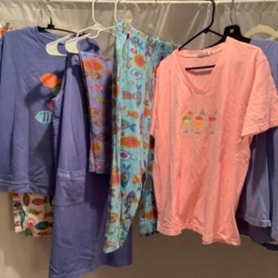 S - 1023 Ladies Clothing Lot Fresh Produce Size Large ( new with tags ) 