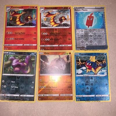 6 holographic/ reverse holographic Pokémon cards