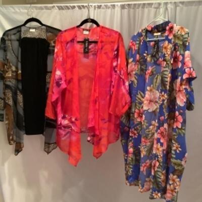 S - 1038 Ladies Clothing Lot  New with tags Vikki Vi Size 3 X 