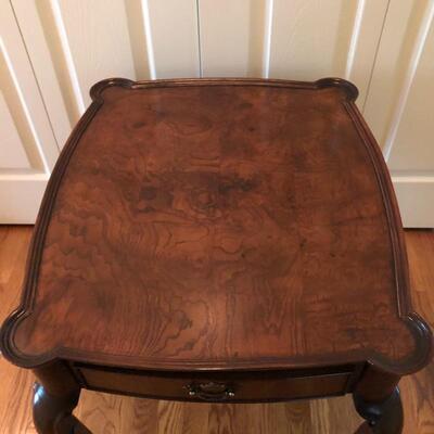 Lot 185 - Hekman  Side Table