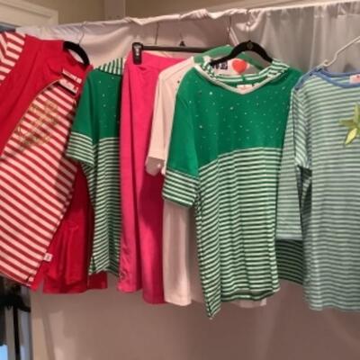 S - 1043 Ladies Clothing Lot Quaker Factory Size Large 