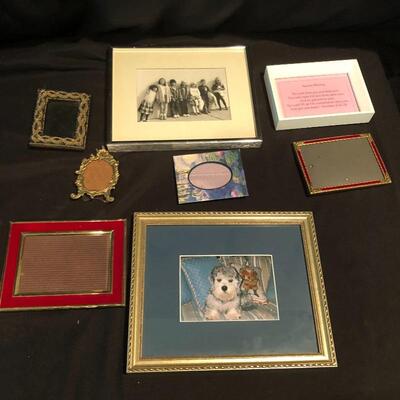 Lot 187 - 20 Frames & Artwork 