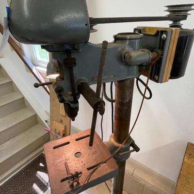 878-Vintage Drill Press