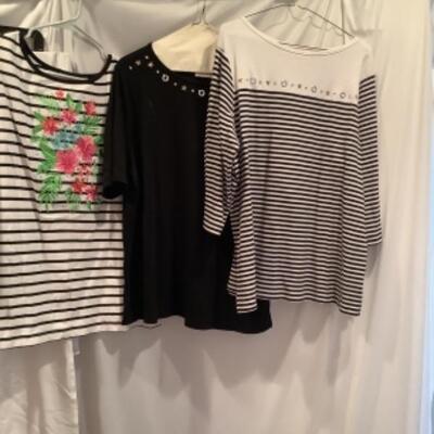 S - 1049 Ladies Clothing Lot Quacker Factory (some new with tags ) Size XL 