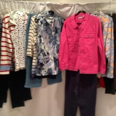 S - 1058 Ladies Clothing Lot Denim & Co Size XL 