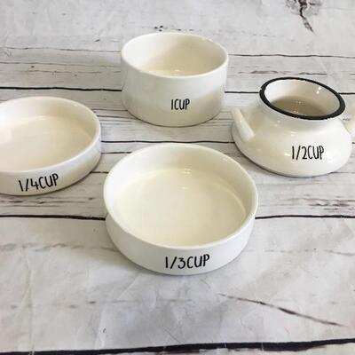 Milk jug Measuring Cup