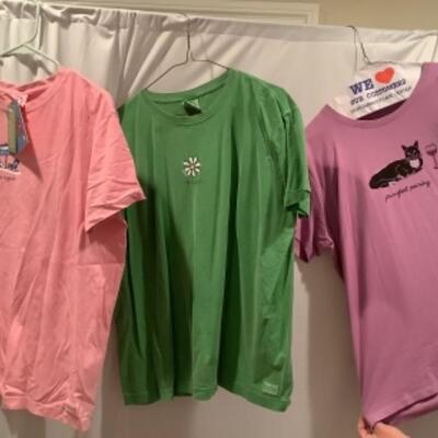 S - 1062 Ladies Clothing Lot Life Is Good Size XL 