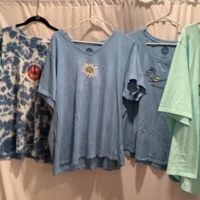 S - 1064 Ladies Clothing Lot Life Is Good Size XXXL 