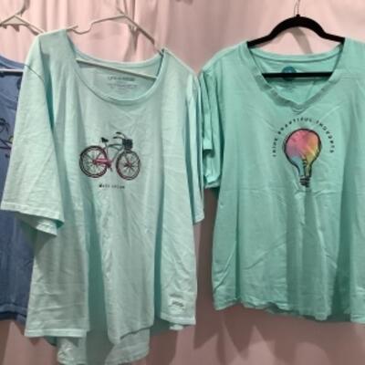 S - 1064 Ladies Clothing Lot Life Is Good Size XXXL 