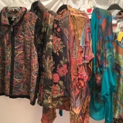 S - 1071 Ladies Clothing Tops Jackets Size One Size, 2X, 1 X 