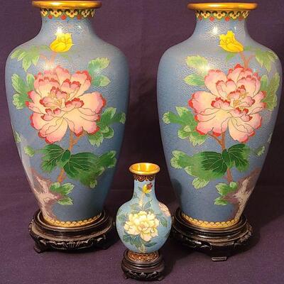 Lot 126: Large Vintage Cloisonne Floral Vases