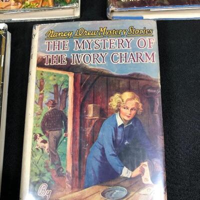 Set of 5 Vintage Nancy Drew Mystery Story Books