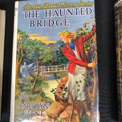 Set of 5 Vintage Nancy Drew Mystery Story Books