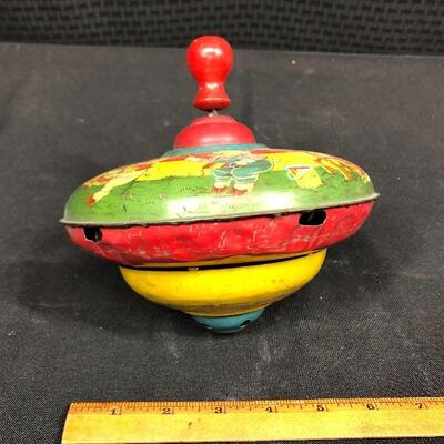 Vintage J Chein & Co Three Little Pigs Litho Tin Toy Spinning Top Toy
