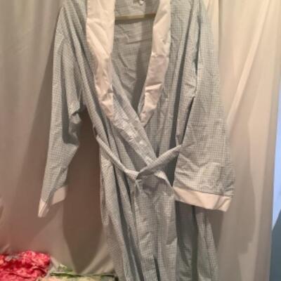 S - 1087 Ladies Clothing Lot - Winter Pajamas Size 3 X / 2 X 