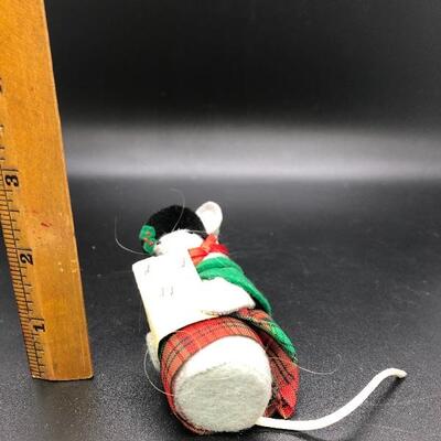 Felt Choir Caroling Mouse Figurine Miniature