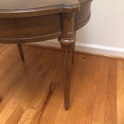Lot 191 - Heritage Round Table & Nesting Tables