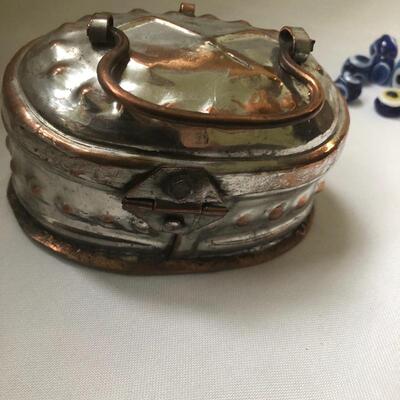 Lot 193 - Turkish Bath House Soap Box & Evil Eyes