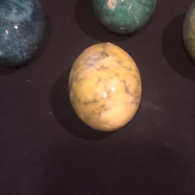 Lot 194 - Eight Marble Eggs