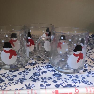 Lot 197 - Large Xmas Assortment