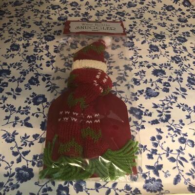Lot 197 - Large Xmas Assortment