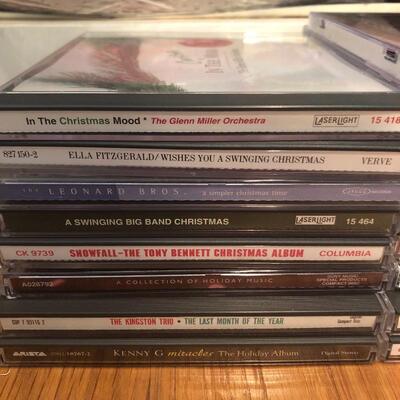 Lot 197 - Large Xmas Assortment