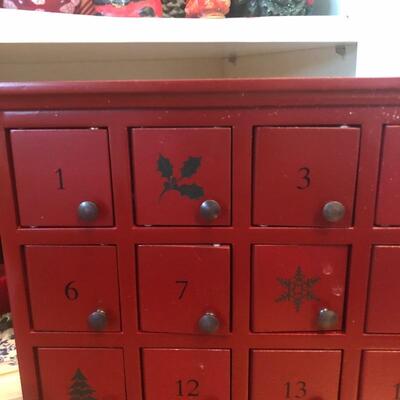 Lot 197 - Large Xmas Assortment