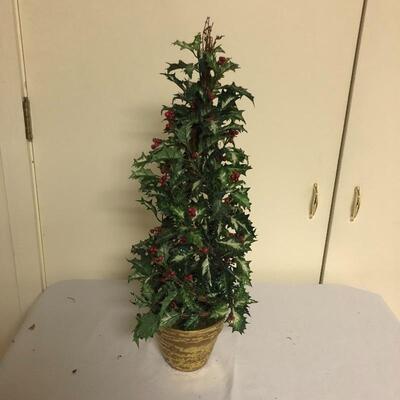  Lot 200 - Christmas Decorations 