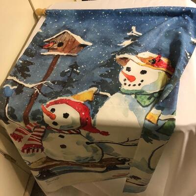  Lot 200 - Christmas Decorations 