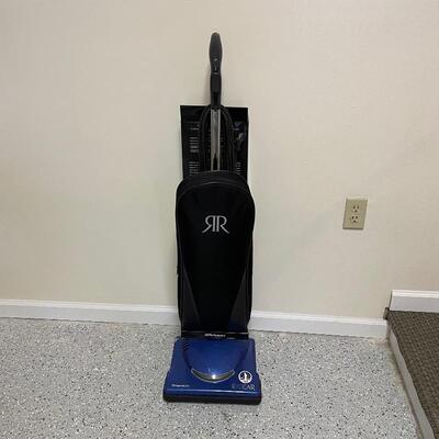 Lot 204 - Riccar SupraLite HEPA Vacuum